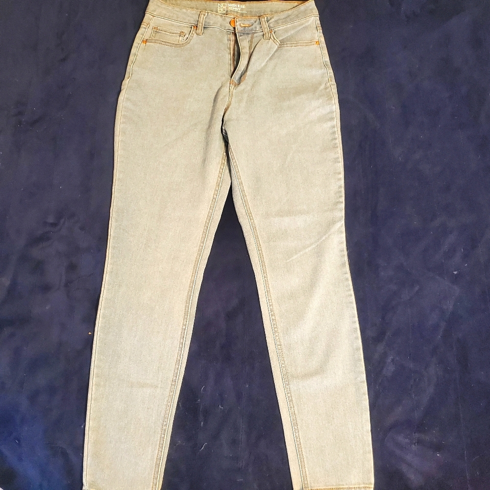 No Boundaries High Rise Skinny Jeans
